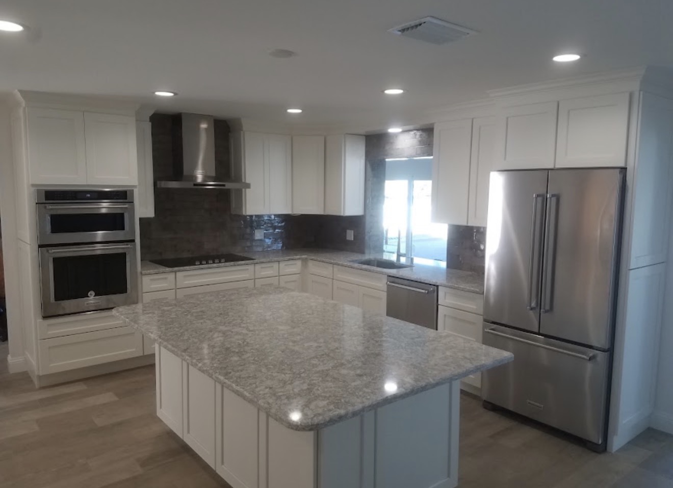 Kitchen with a large island